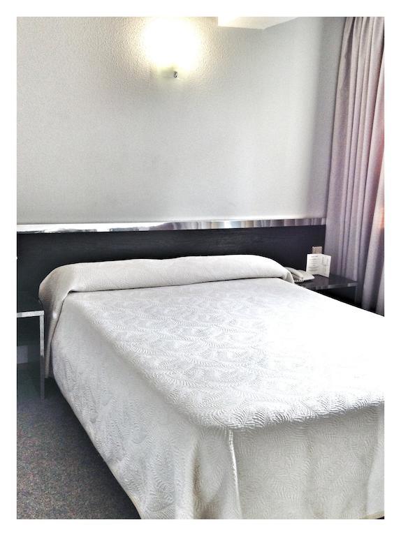 Oriol Hotel